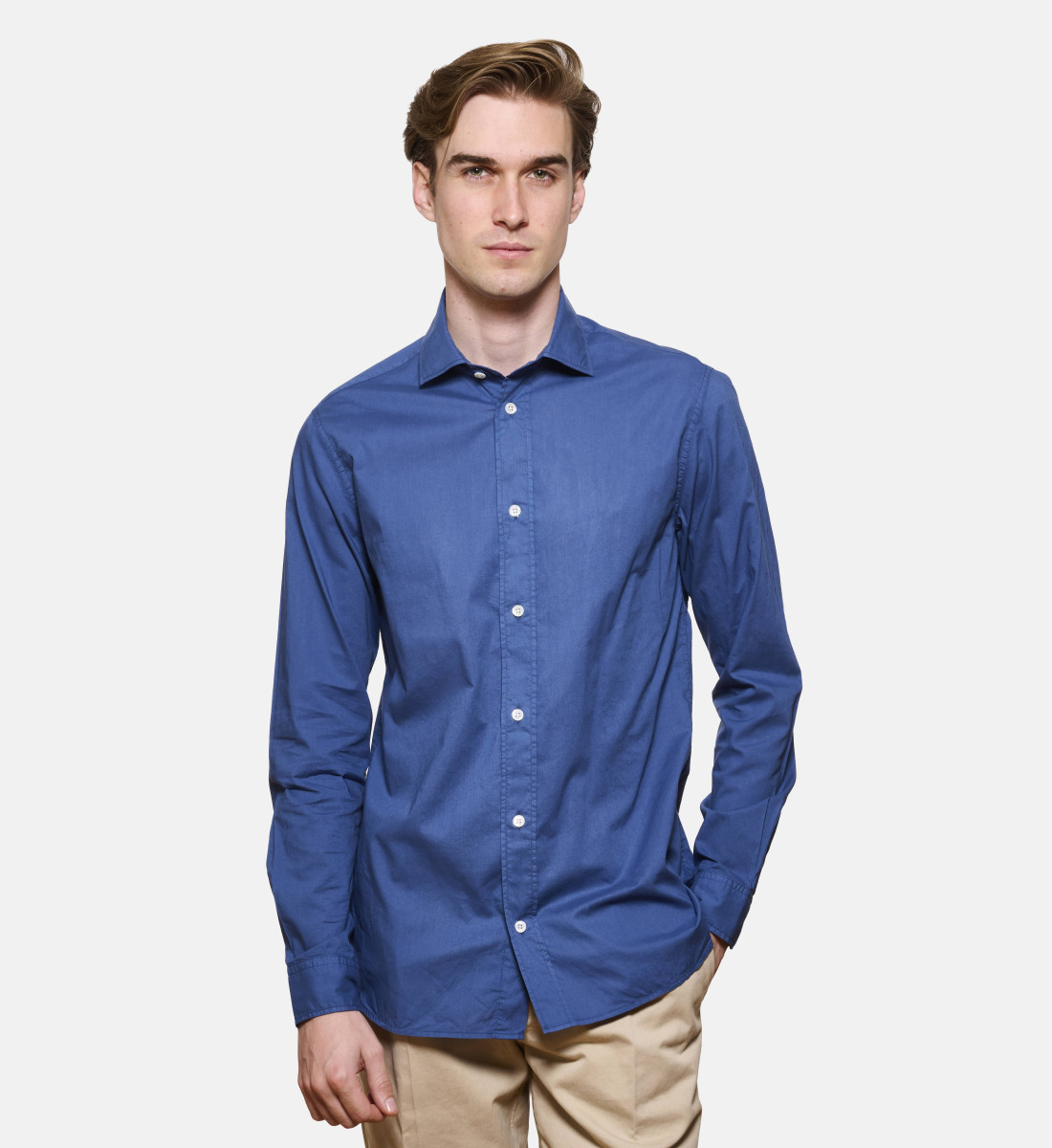 Chemise bleu en voile de coton coupe droite