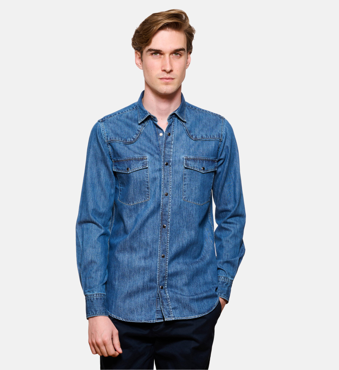 Chemise western en denim boutons pression noir