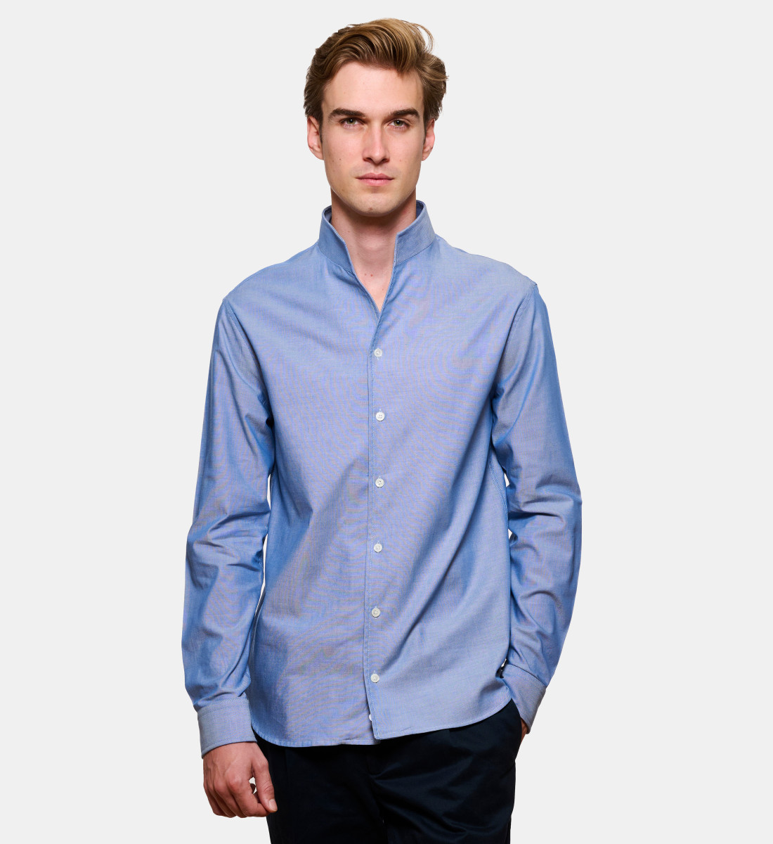 Chemise chambray à col officier coupe droite