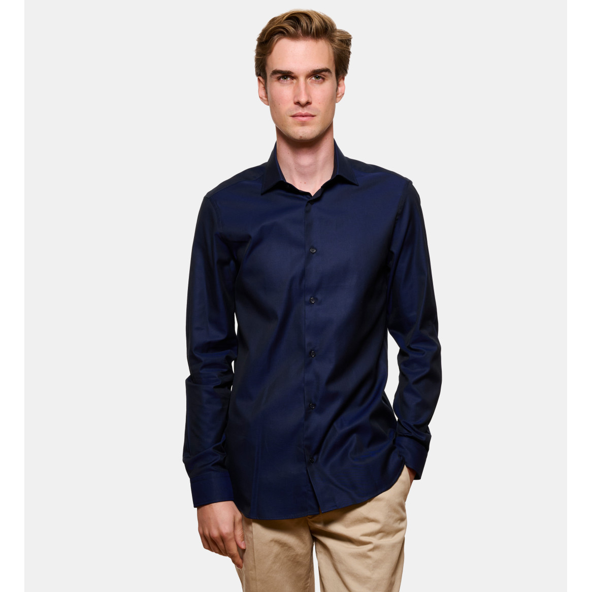 Chemise marine en twill coupe droite