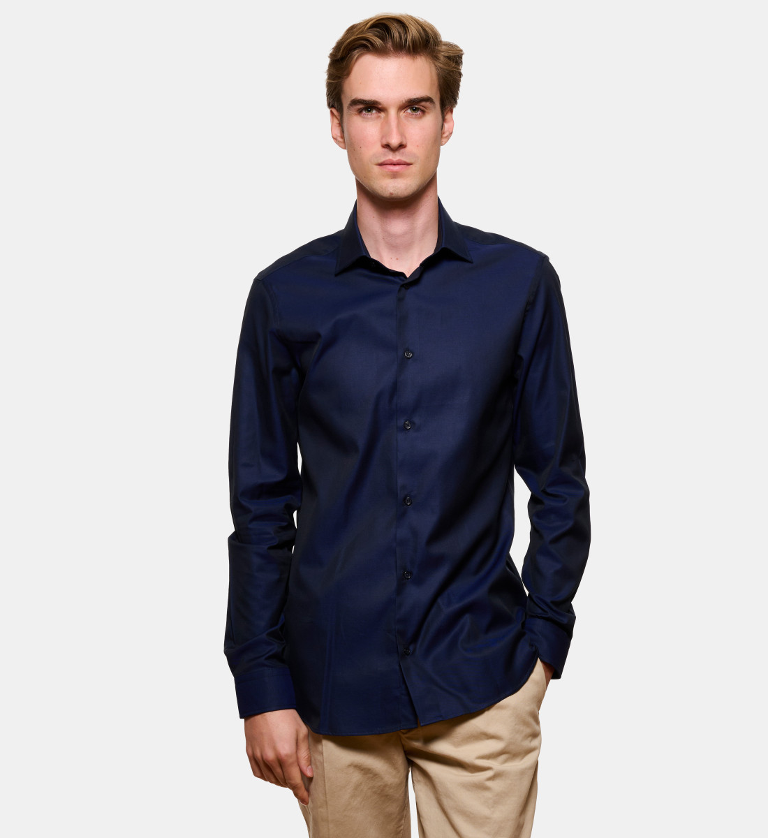 Chemise marine en twill coupe droite