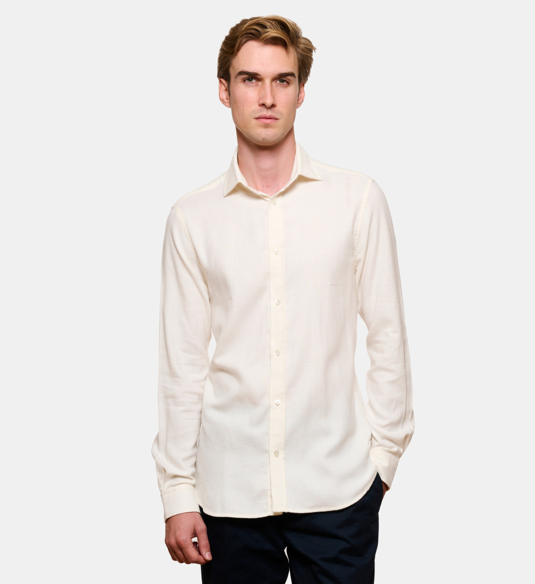 Chemise texturé en flanelle écru coupe droite